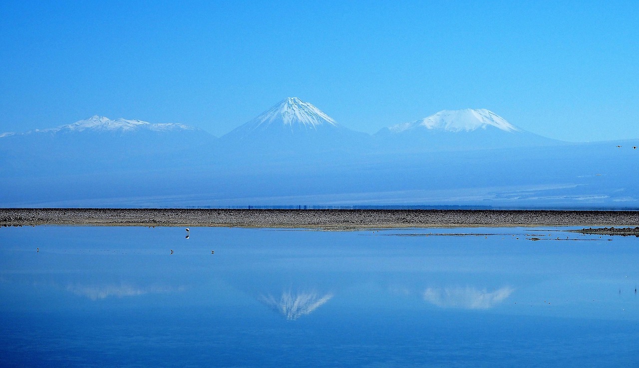 中国三大咸水湖是哪三大/中国前三大咸水湖