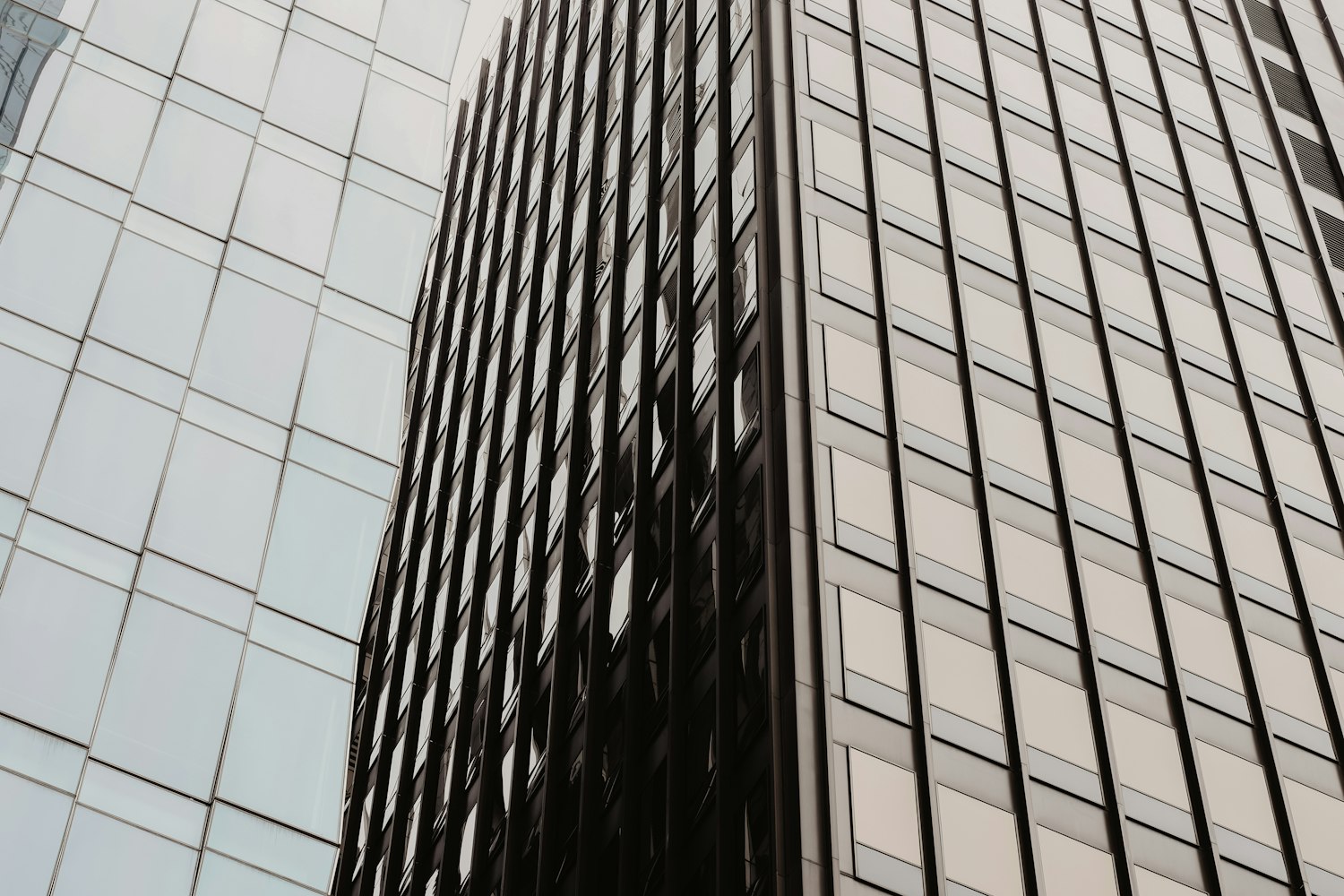 中空玻璃前十品牌(中空玻璃前十品牌排名榜)