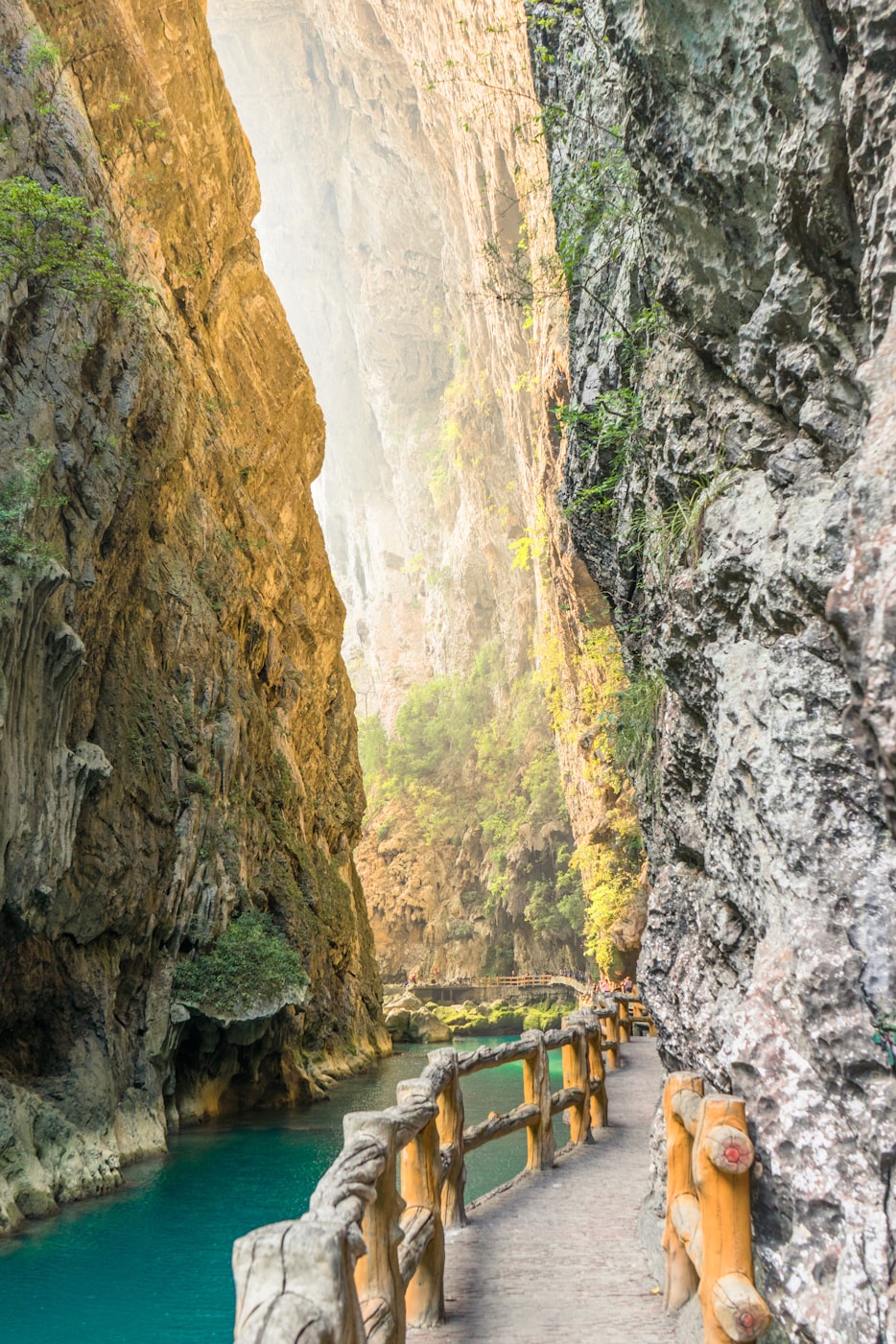 九寨沟风景区介绍(赤壁小九寨沟风景区介绍)
