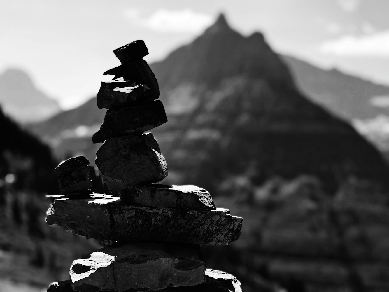 人死亡了去哪了/人死后意识去哪了