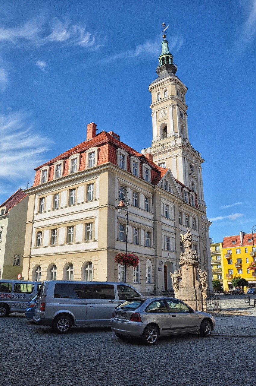 塞维利亚(塞维利亚是巴萨系还是皇马系)