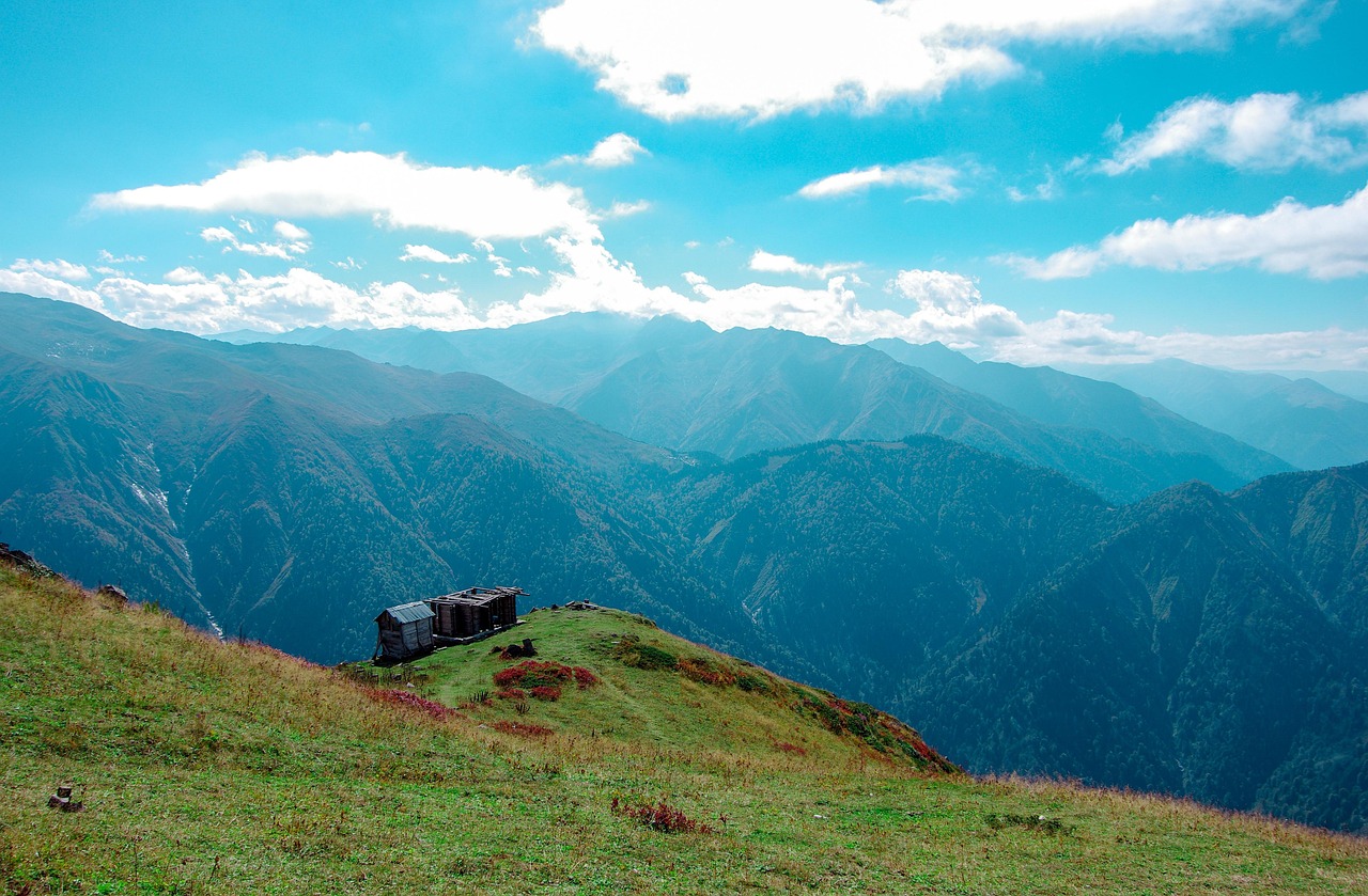 【丹霞山,丹霞山有多高】