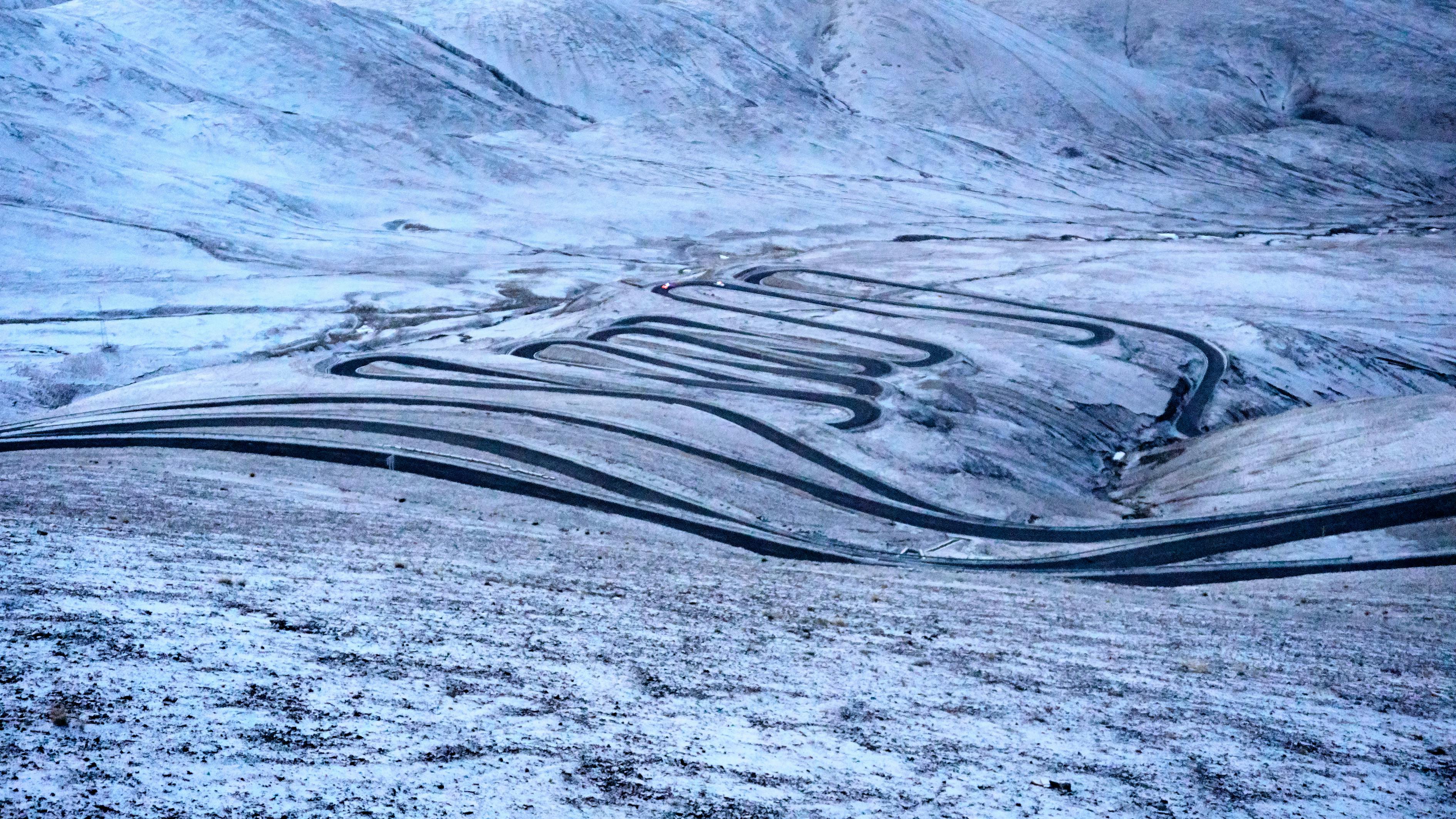 珠穆朗玛峰沿途死尸.珠穆朗玛峰沿途死尸多吗？