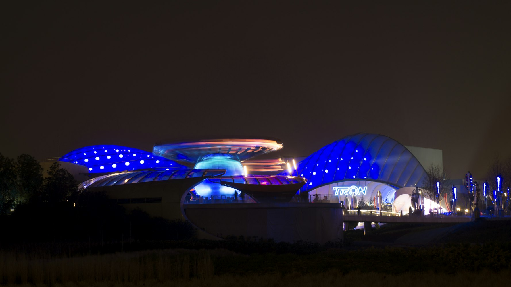 【迪士尼上海倒闭,上海迪士尼亏本】