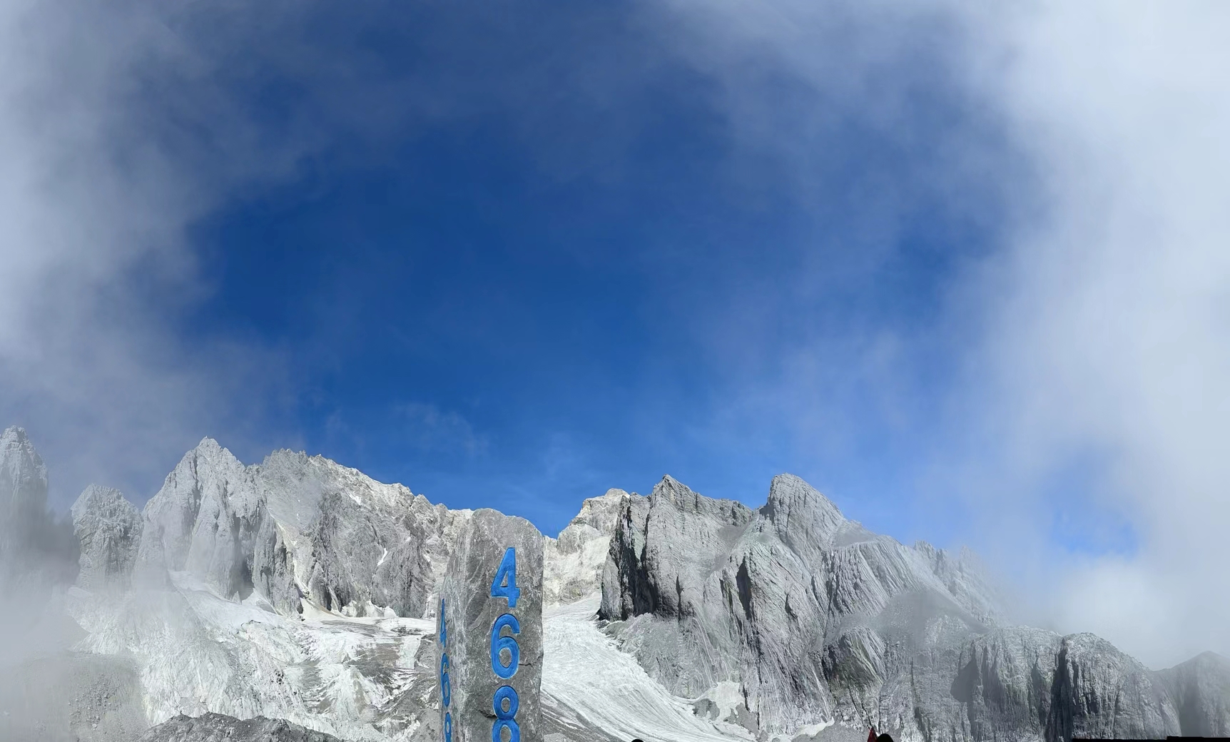 玉龙雪山7月份还有雪吗.7月玉龙雪山能看到雪嘛？-第2张图片