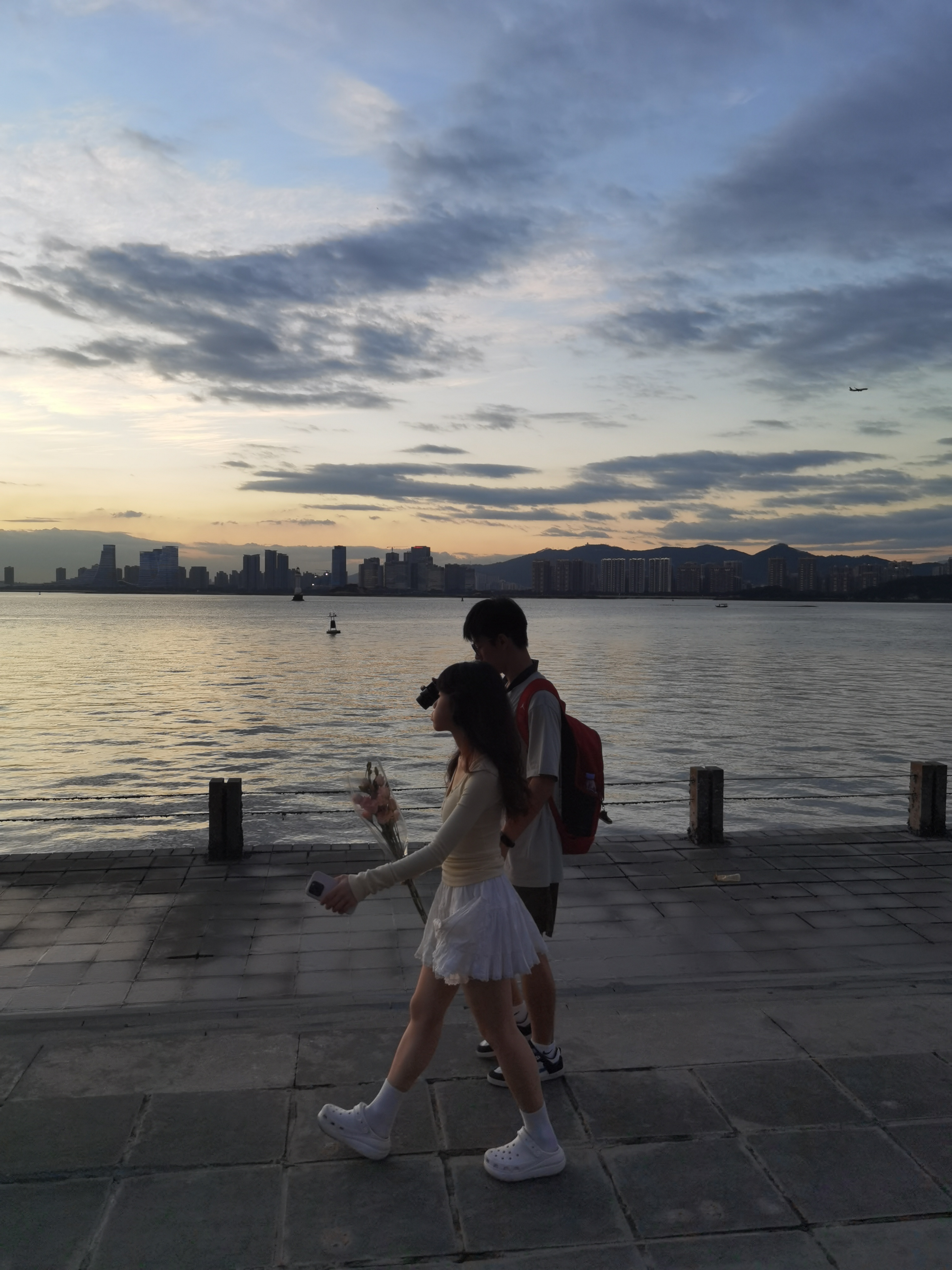 【适合情侣旅游的国内景点,比较适合情侣去的旅游景点】-第1张图片