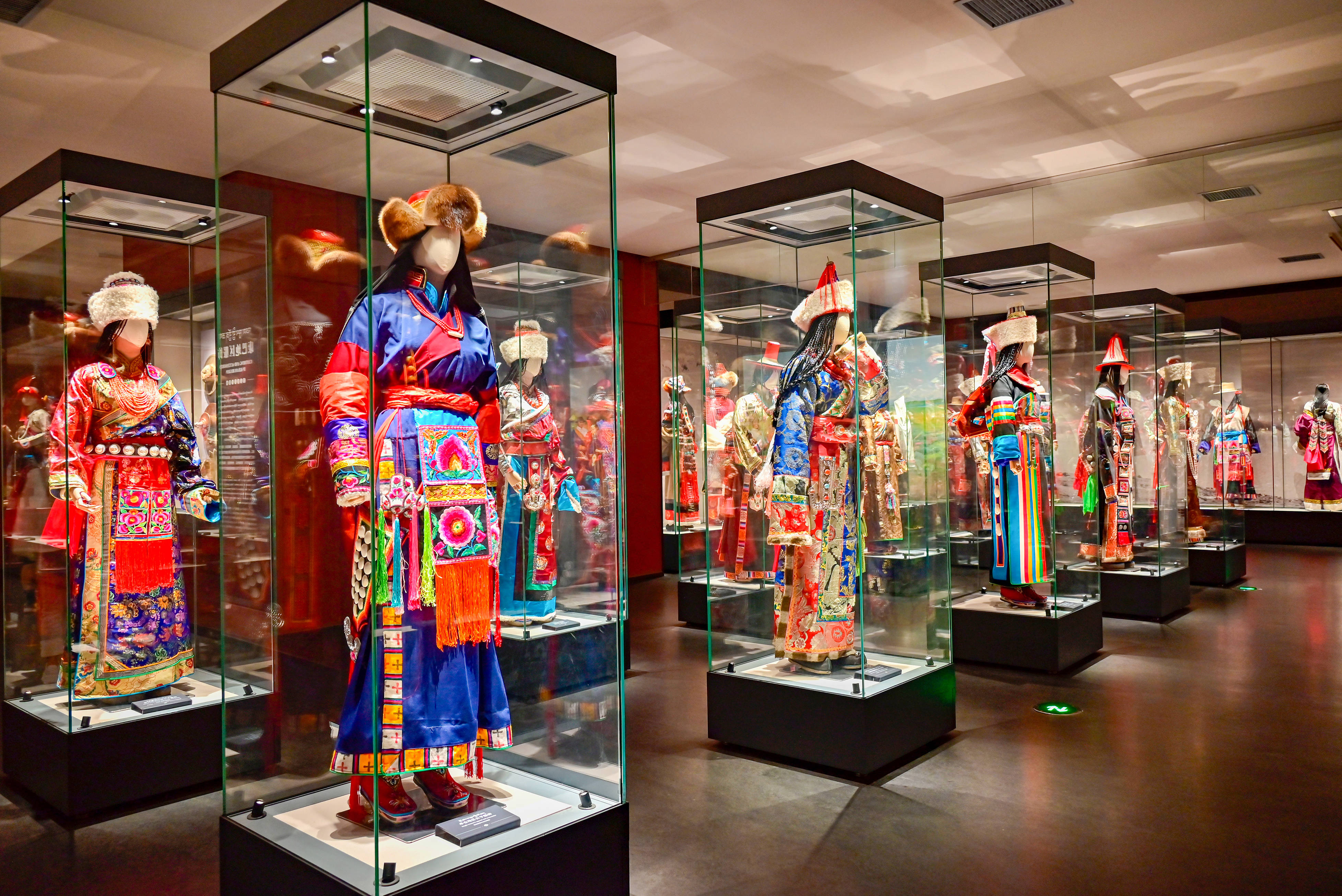 西宁旅游(西宁旅游住哪里最方便)-第1张图片