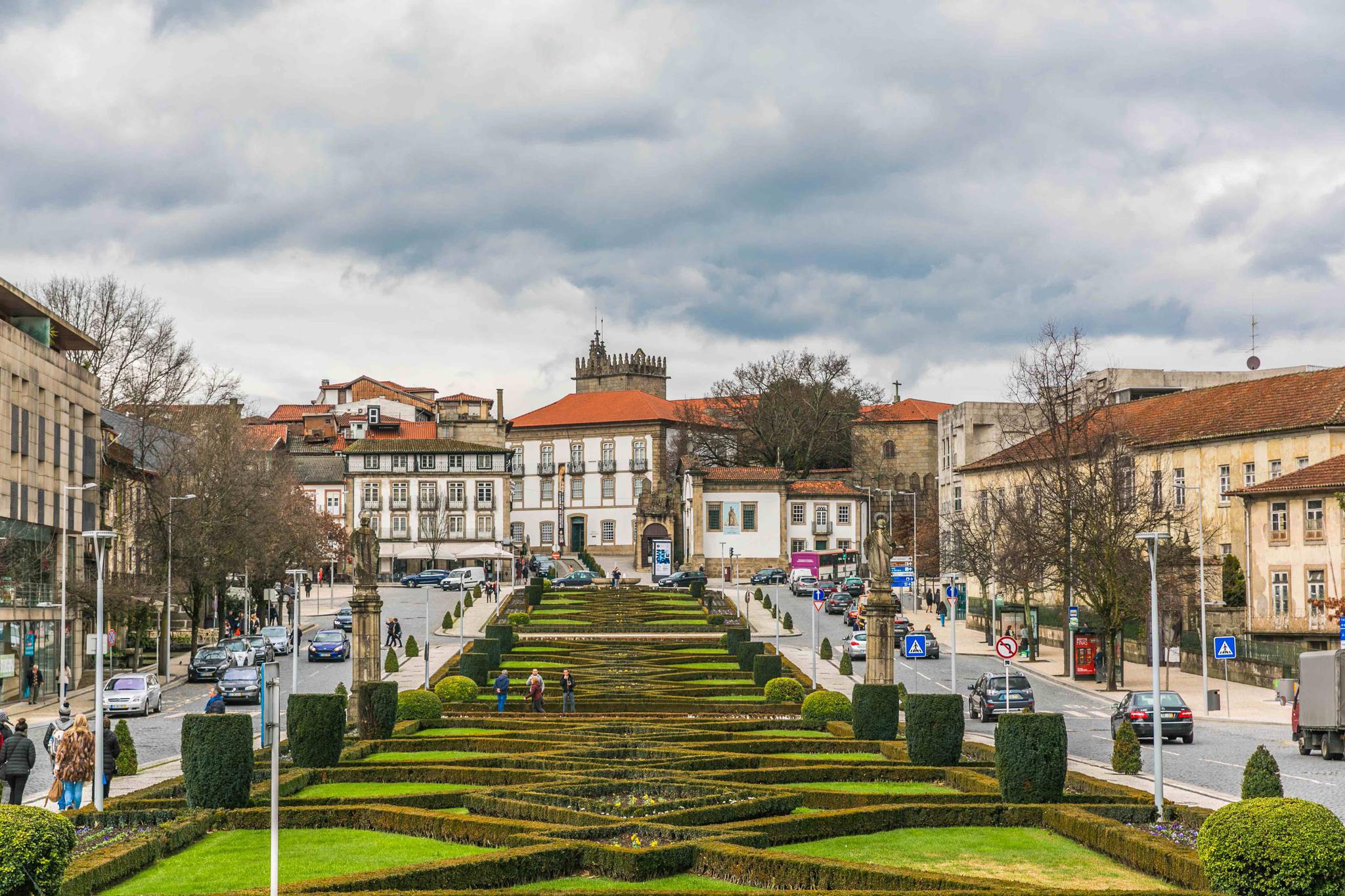 葡萄牙白衣女鬼是真的么/葡萄牙女孩失踪事件-第1张图片