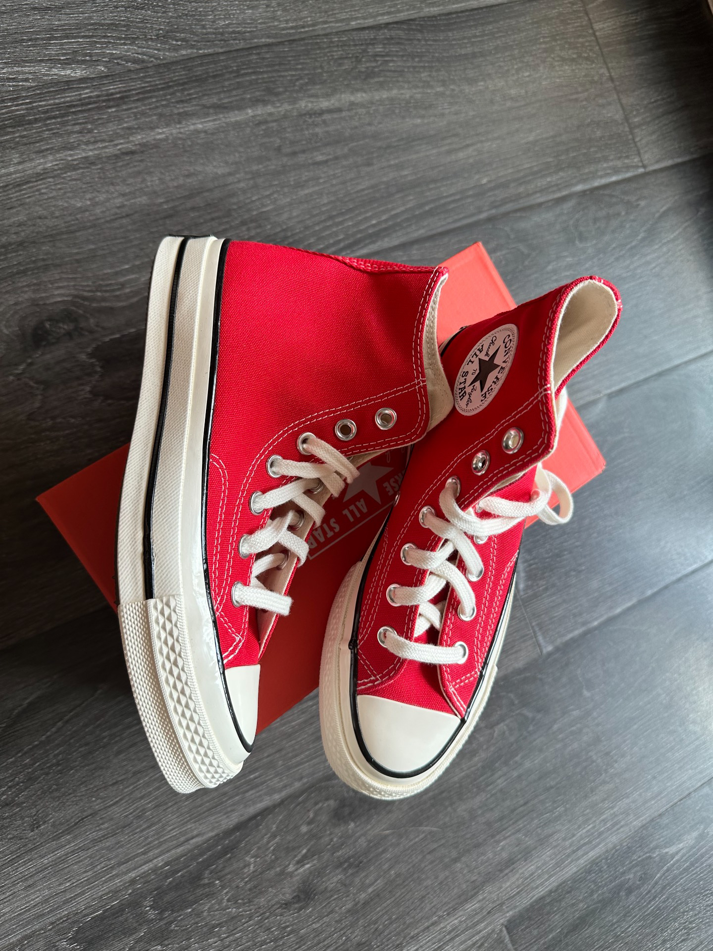 全球前十帆布鞋品牌(前十名牌帆布鞋)-第2张图片