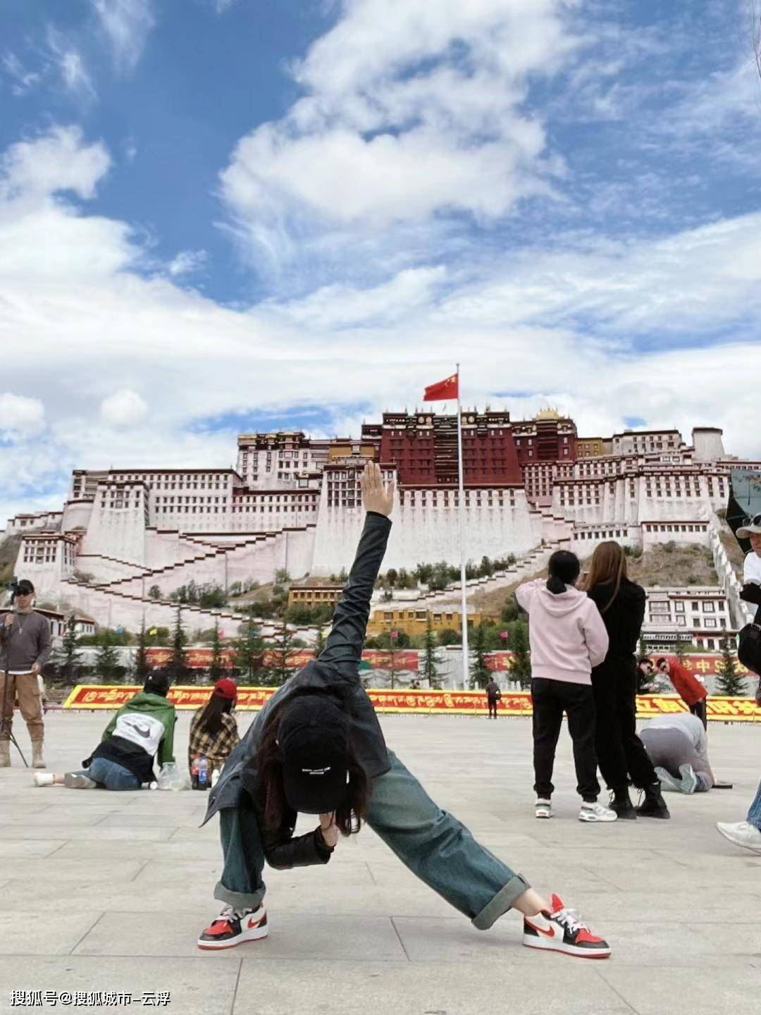 67月份去哪里旅游比较好(六七月份去哪旅游)-第2张图片